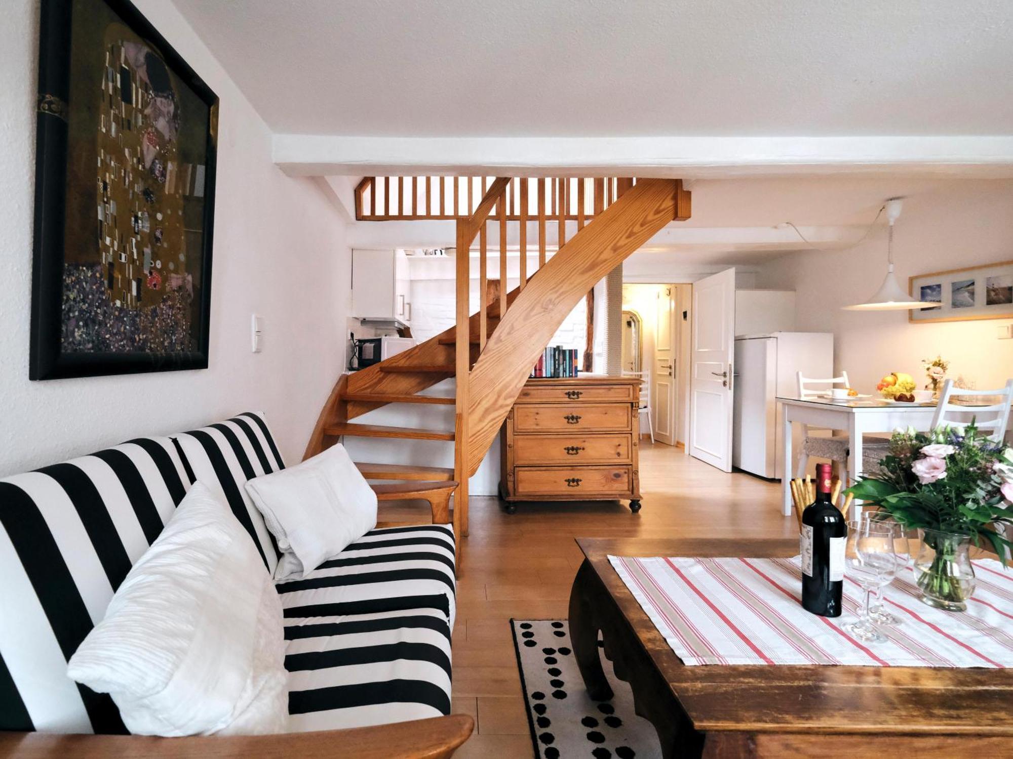 Hafenblick Ferienwohnung In Der Altstadt Mit Parkplatz 플렌스부르크 외부 사진